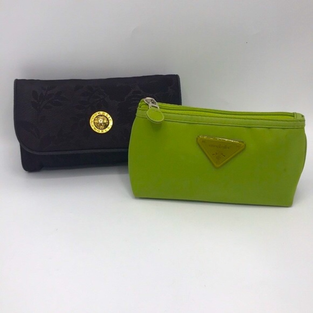 Modella & Cosmetic World Cosmetic Cases